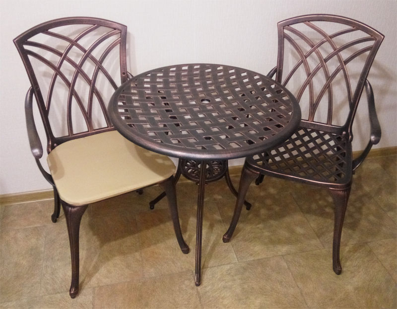 Литая металлическая мебель из алюминия для дачи, столы и кресла из металла для кафе и улицы, кресла и столы чугунное литье, мебель литая из металла для дачи, мебель из литого алюминия